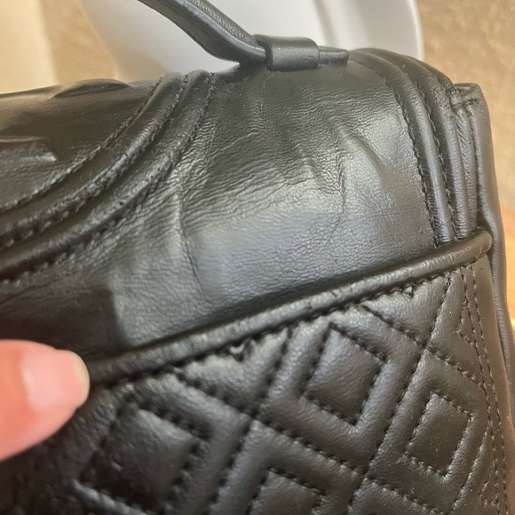 TORY BURCH FLEMING SATCHEL - Picture 9 of 16